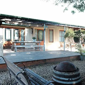 Homestay The Yard, Gordons Bay